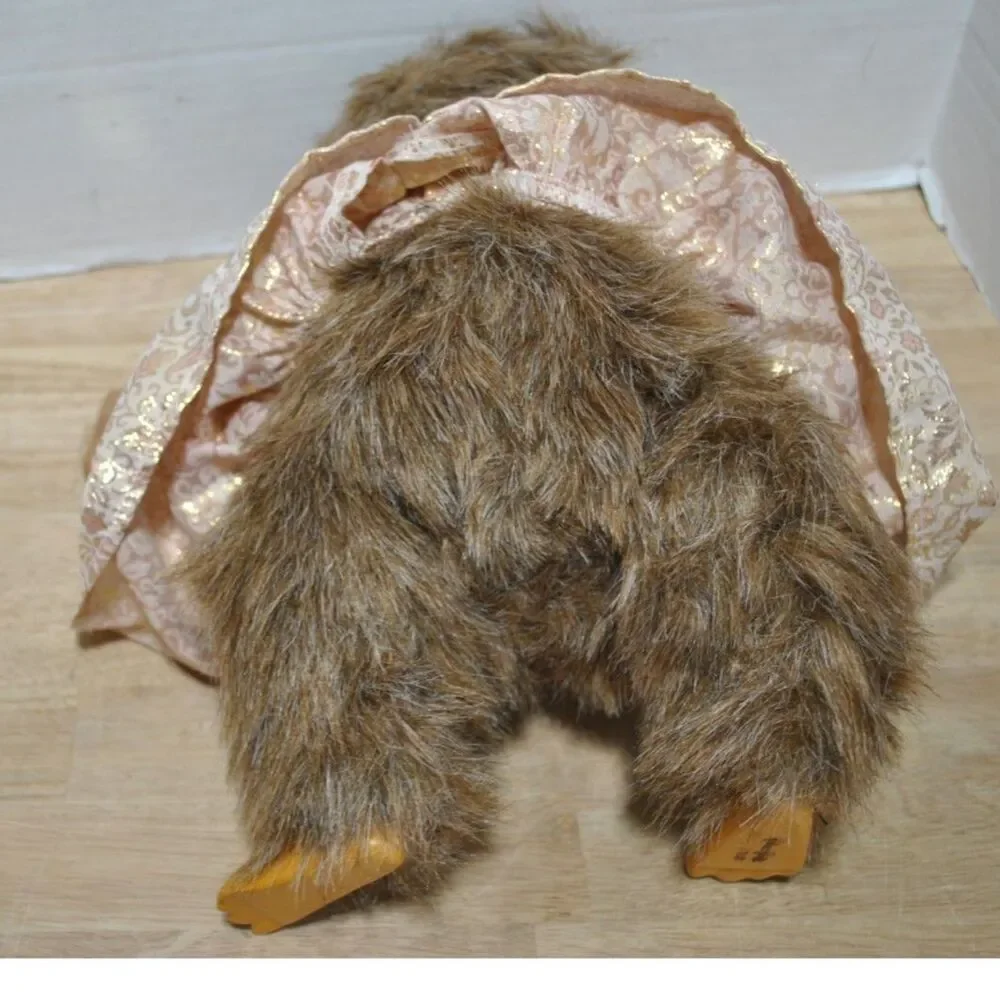 Vintage Robert Raikes 1989 Marian Hedgehog Maid Marian Robin Hood Wood Face